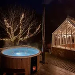 Unique Boat Hot Tub Sauna Pulpit Rock Jørpeland
