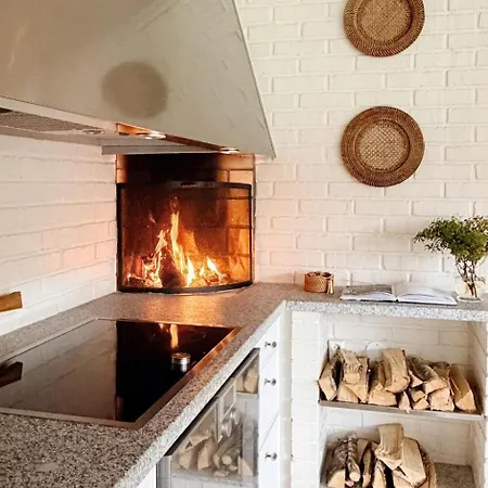 Stylish - Boat, Greenhouse & Majestic Oaks Tatil Evi Jørpeland