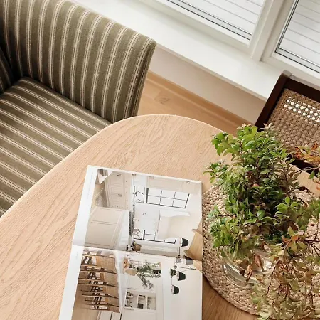 Tatil Evi Stylish - Boat, Greenhouse & Majestic Oaks Jørpeland