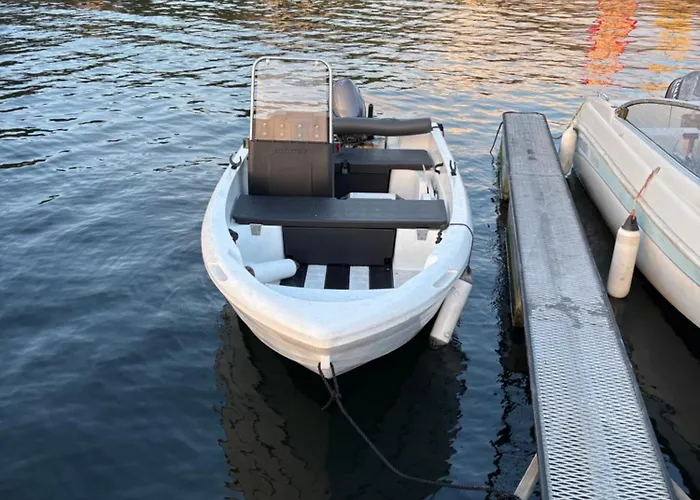 Unique Boat Hot Tub Sauna Pulpit Rock * Jørpeland